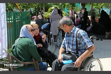 نوزدهمین عید دیدنی معلولین شهر تهران  13