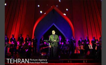 کنسرت آنلاین علیرضا قربانی در میدان آزادی 39