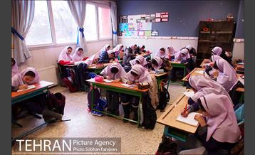 مانور سراسری زلزله در دبستان شهید بهشتی 4