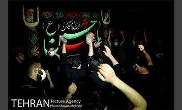 عزاداری شب عاشورای حسینی در کهف الشهدا  39