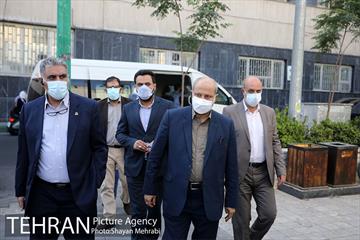 رونمایی از نشریه همشهری مترو 1