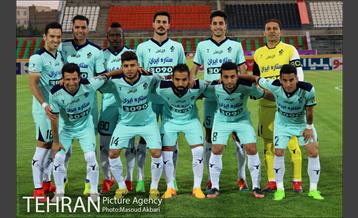 دیدار تیم های فوتبال پیکان تهران و سایپاتهران