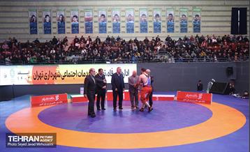 مسابقات بزرگ کشتی کارکنان شهرداری تهران  48