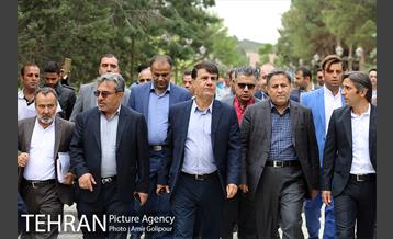 آیین بهره برداری باغ راز هستی 12