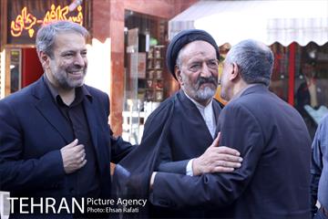 بازدید دکتر مسجدجامعی از مقبره ملک المتکلمین و صوراسرافیل  4