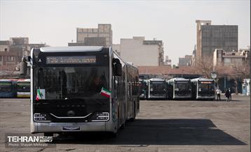 ورود اتوبوس‌های دوکابین جدید به تهران 1