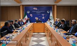 نشست اعضای مجمع نمایندگان استان با شهردار تهران 32