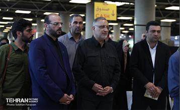 بازدید شهردار تهران از رویداد "اردی‌بهشت کتاب" 14