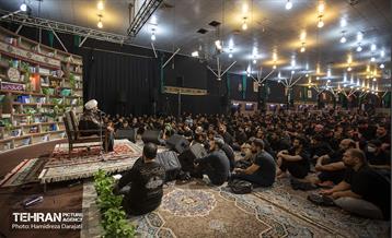 عزاداری شب پنجم محرم در هیئت هیأت الرضا 9