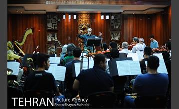 تمرین سمفونی ایثار و مقاومت 13