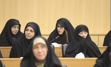 ضیافت افطار با بانوان نخبه شهر تهران 24