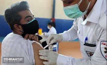 تزریق واکسن کرونا در سازمان پسماند 6