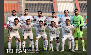 دیدار تیم های فوتبال پیکان و استقلال تهران 4
