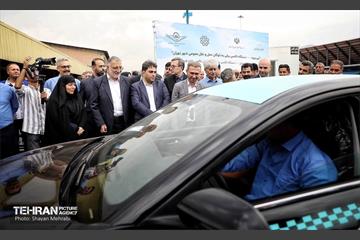 آیین ورود ۱۰۰۰ دستگاه تاکسی برقی به ناوگان حمل و نقل عمومی شهر تهران 3