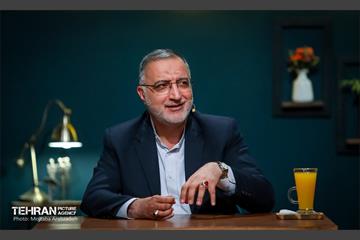 حضور شهردار تهران در برنامه «بدون توقف» 10