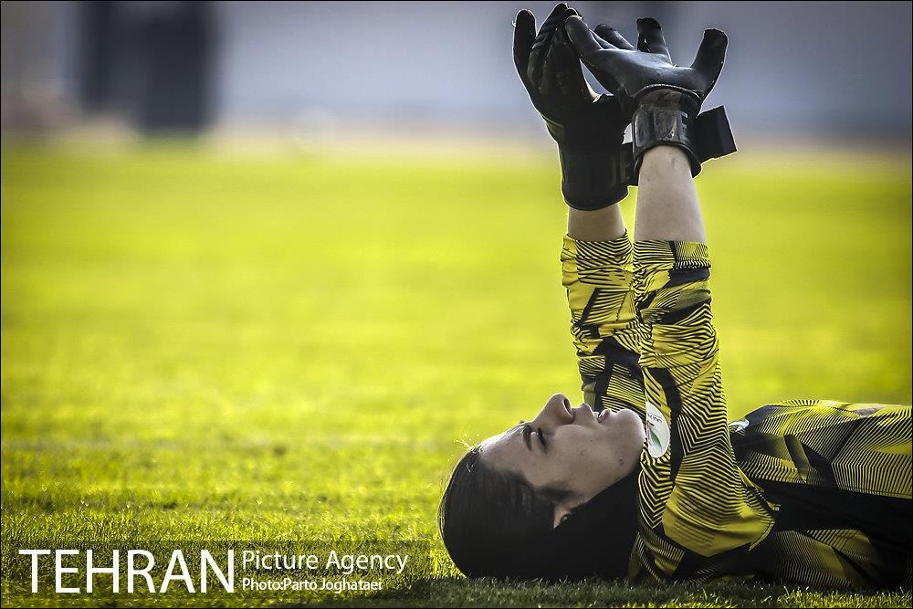 دیدار فوتبال زنان بین ذوب آهن و البرز 5