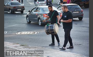 آیین سوگواری اباعبدالله الحسین(ع) در میدان صنعت  5