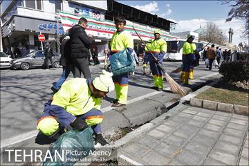 خدمات شهرداری تهران در پایان راهپیمایی ۲۲ بهمن 4