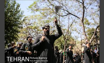 عزاداری تاسوعا در بازار تهران 26