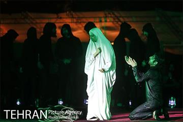 نمایش دریادلان 8