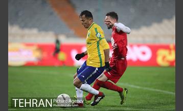 دیدار تیم های فوتبال پرسپولیس و صنعت نفت 26