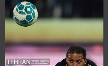 دیدار تیم های فوتبال استقلال تهران و پیکان