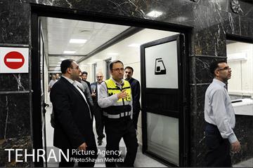 شبگردی اصحاب رسانه در خط 7 مترو تهران 41