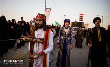 کاروان نمادین اسرای کربلا در مسیر طویریج  16