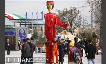 افتتاح نوروزگاه عطر یاس حرم مطهر امام خمینی (ره) 11