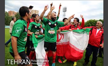 قهرمانی تیم فوتبال هنرمندان در جام جهانی 15