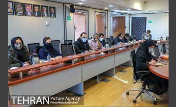 نشست صمیمی شهردار منطقه 9 با اصحاب رسانه 9