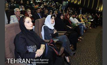 اکران خیریه فیلم سینمایی چهارشنبه به نفع زندانیان‎ 7