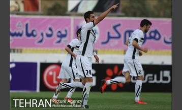 دیدار نفت تهران و سپاهان در لیگ برتر فوتبال 8