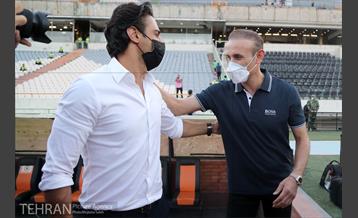 دیدار تیم های فوتبال پرسپولیس و استقلال تهران 3