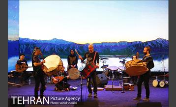 کنسرت آنلاین گروه رستاک 4