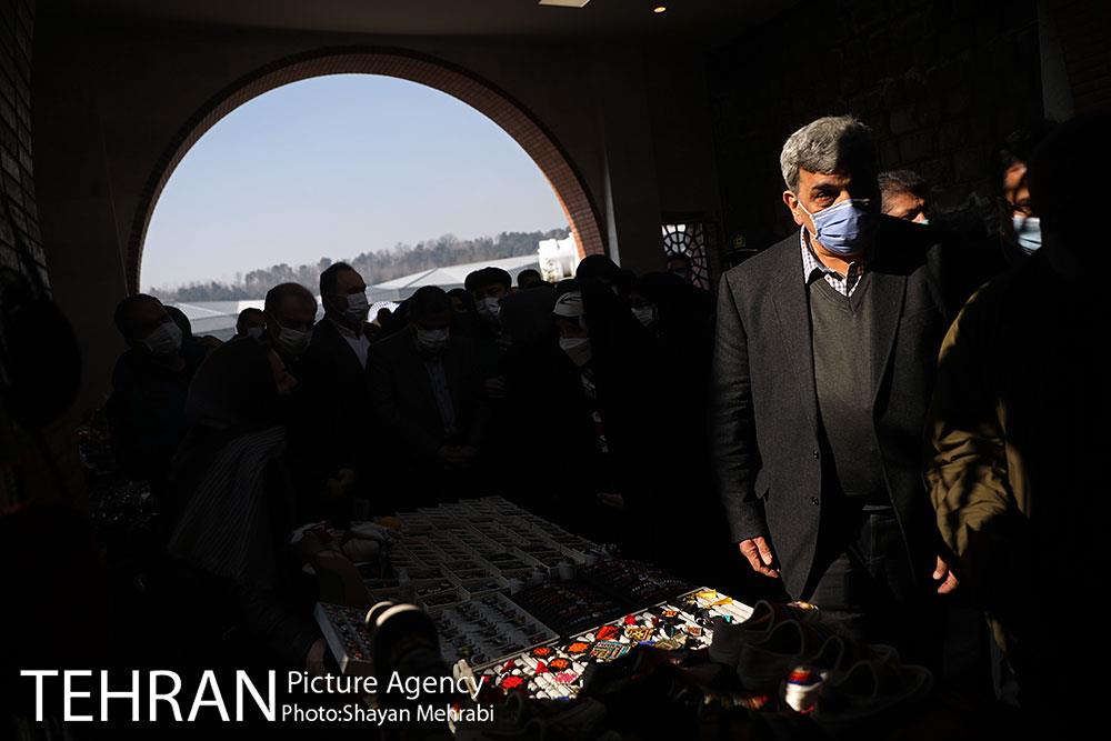 آیین بازگشایی جمعه بازار پروانه 24