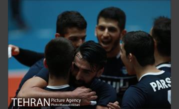 دیدار پیکان تهران و پارسه تهران در لیگ برتر والیبال 20