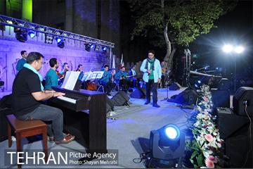 جشن بزرگ عیدفطر در باغ ملی 18