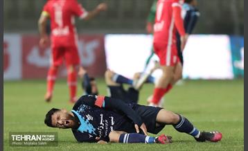 دیدار تیم های فوتبال پرسپولیس و پیکان 14