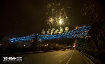 نورافشانی نوروزی در پل طبیعت  1