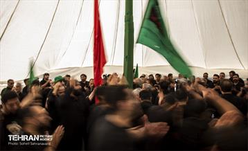 خیمه سوزان ظهر عاشورا در چهارراه گلوبندگ 27