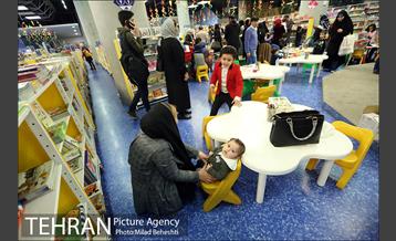 مراسم رونمایی کتاب های تصویری سپیدار 34