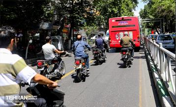 بی قانونی؛ تردد در خطوط بی آر تی 21