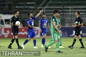 دیدار تیم های استقلال تهران و ذوب آهن اصفهان 7