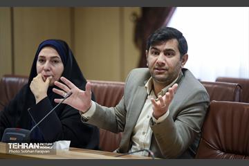 نشست کمیته نامگذاری مناطق ۲۲ گانه 19