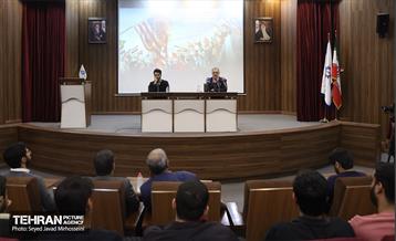 مراسم گرامیداشت روز استکبارستیزی  32