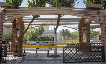 نخستین ایستگاه اتوبوس‌های بی آر تی با معماری ایرانی و اسلامی  9