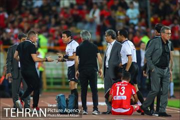 دیدار استقلال و پرسپولیس در لیگ برتر فوتبال 16