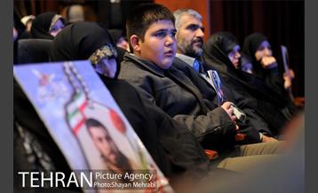 مراسم تکریم شهدای دانشجو تحت عنوان " از هویزه تا حرم" با حضور دکتر قالیباف 8