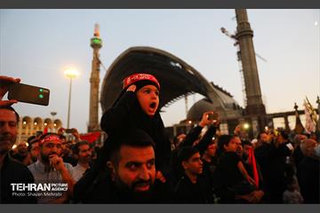 بدرقه خادمان و زائران اربعین 43
